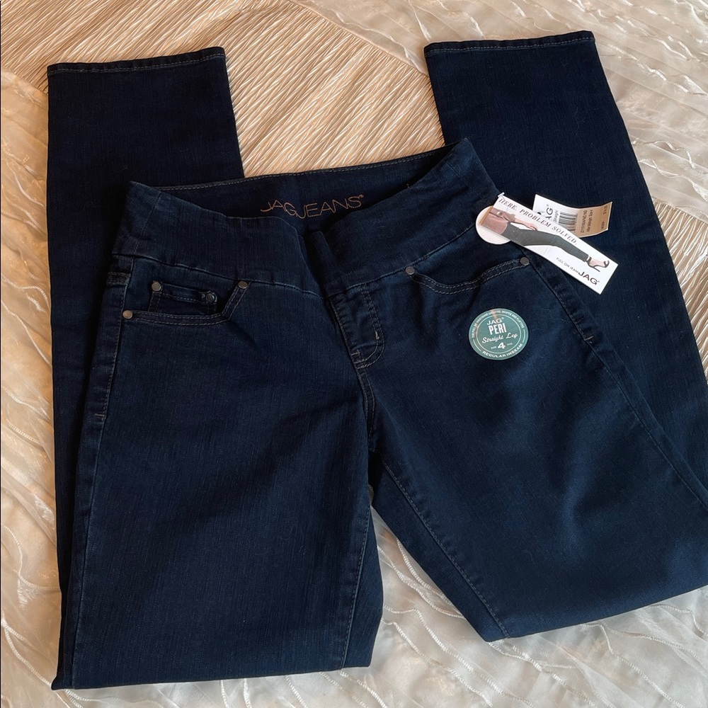 Jag Peri Straight Pull On Jeans